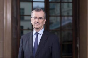 Bank of France Governor Thinks Crypto Companies Should Abide by Stricter Rules